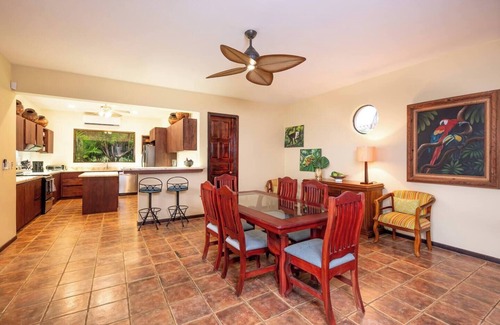 El Ocotal House | Exceptional 5-Bedroom Retreat in Ocotal: Unparalleled Views and Sunsets