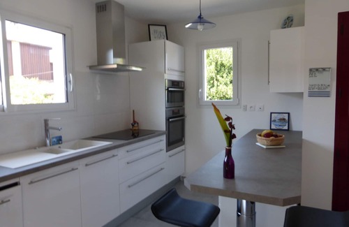 Andernos-les-Bains House | Exceptional villa close to the sea! Terrace, garden, city, forest