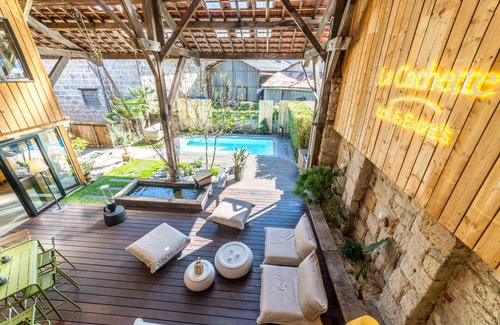 Brive-la-Gaillarde House | Exceptional loft with swimming pool and large spaces - 11 people