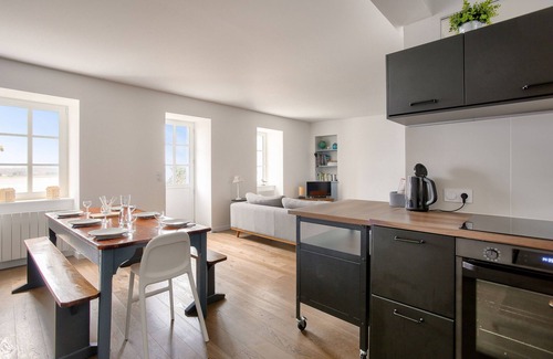 La Ville-es-Nonais Ski Chalet | Exceptional view - Private waterfront access