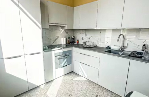 Le Piol Apartment | EXCEPTIONAL NICE Belle Époque apartment, south-facing terrace, luxury hotel comforts.
