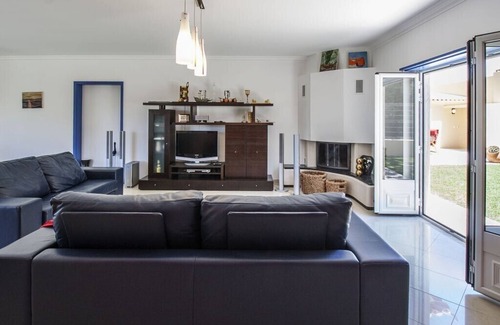 Ericeira Villa | Exceptional Portuguese Villa | 5 Bedrooms | Villa Pinsa Mar | Private Swimming Pool ,Jacuzzi & Games Room | Ericeira