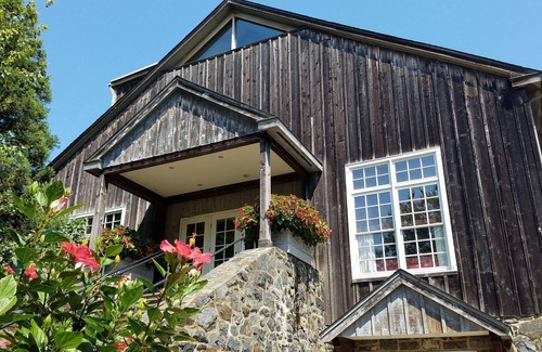 Montchanin Hotel | Exceptional Spacious Room w/Gas Fireplace, Sitting Room, Marble Bathroom, Spa