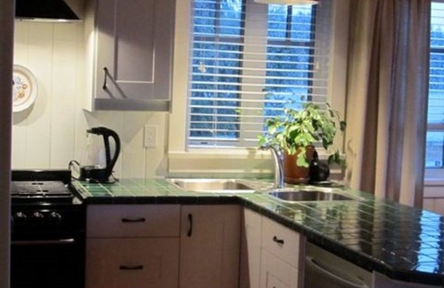 Stillwater Cottage | Exceptional waterfront cottage on Frolander Bay!