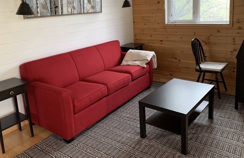 Lac du Bonnet House | Exceptional Year Round Cabin Retreat on the Winnipeg River