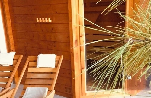 Cubnezais Villa | Exceptionnel Proche Bordeaux Maison de Charme Jacuzzi Sauna Piscine Privatifs