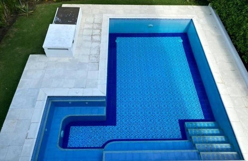 Girardot Villa | Exclusiva Casa Boutique Lagos del Peñon Club