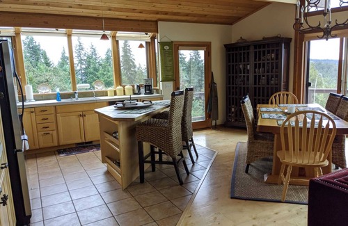 Friday Harbor House | Exclusive 10 acres atop Cady Mnt. View of Ocean & Vancouver Island