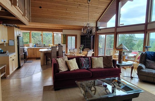 Friday Harbor House | Exclusive 10 acres atop Cady Mnt. View of Ocean & Vancouver Island