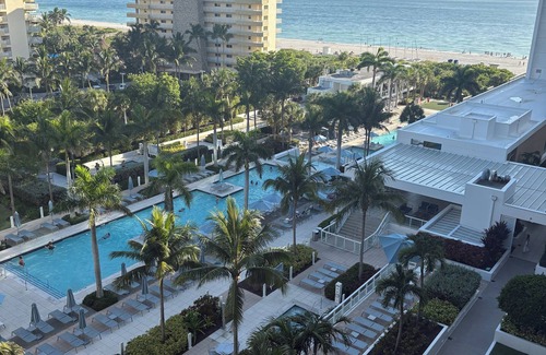 Marco Island Condo | Exclusive 3-bedroom condo at Elusive Marriott Vacation Club Resort