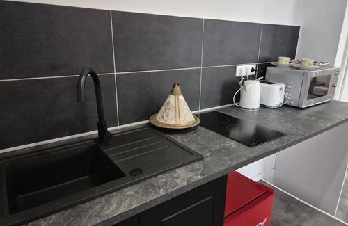 Elberfeld-Mitte Apartment | Exclusive-Apartment-Garden view-Private Bathroom