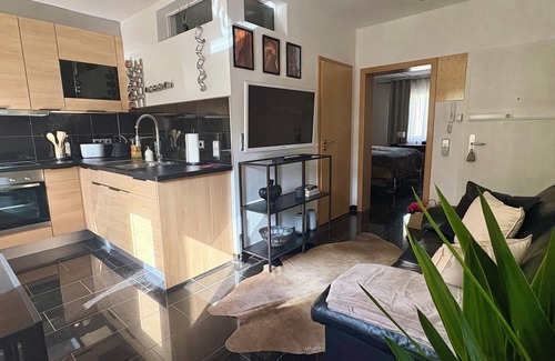 Suedviertel Apartment | Exclusive apartment in Essen-Rüttenscheid! In the immediate vicinity of the trade fair, main station, university.