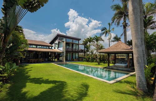 Suraberata Villa | Exclusive Boutique Villa in wonderful Tabanan! Daily breakfast and chef incl.