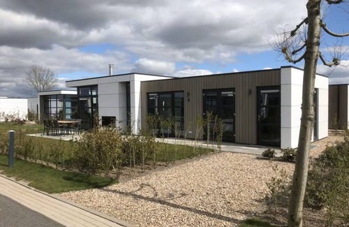 Olburgen House | Exclusive Chalet IJssel Lodge - NEW: now with fence & AirCo
