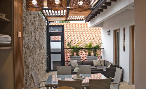 Manga House | Exclusive house Cartagena Getsemaní Casa Migueli