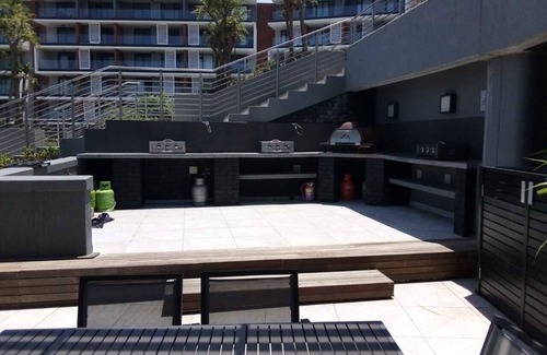 La Mercy Apartment | Exclusive Coral Point Apartment with sea view