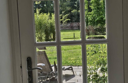 Lingfield Cottage | Exclusive cottage in the heart of the forest