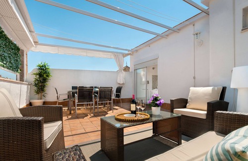 El Arenal Apartment | Exclusive Duplex with 2 Private Terraces. Don Pelayo