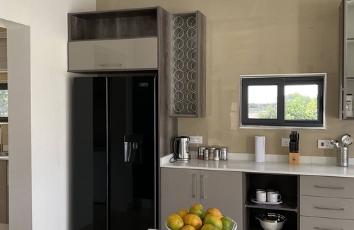 Lusaka Apartment | Exclusive Farm Getaway w/sauna, fire pit and massage chair