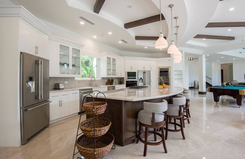 Jaco House | Exclusive Getaway Await: Your Slice of Heaven in Los Sueños Resort!