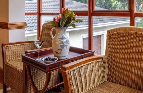 Pennington Villa | Exclusive Golf Estate Home | Pool | Balcony