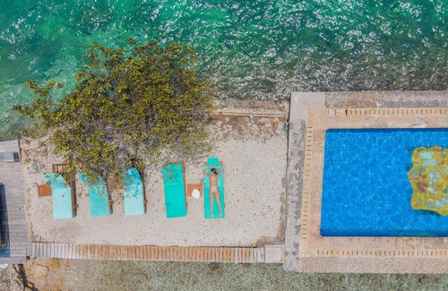 Rosario Islands Villa | Exclusive Island! OASIS KALUA ★