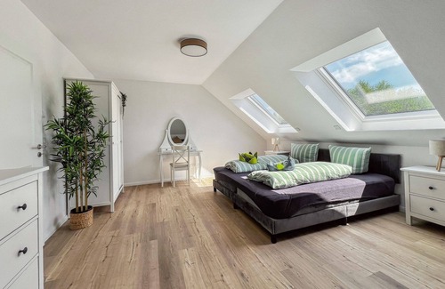 Hage House | Exclusive, modern new-build semi-detached house with garden for up to 8 people
