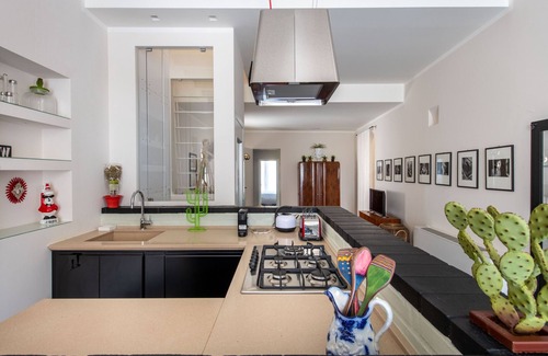 Albergheria Apartment | Exclusive Normanni Apartment with Terrace by Wonderful Italy