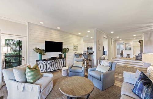 West Beach Village Condo | Exclusive Seascape Villa in West Beach Village! Ocean Views- Kiawah Island