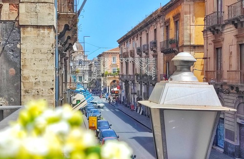 Old Town Apartment | Exclusive Stay [Duomo View + 5 Balconies]