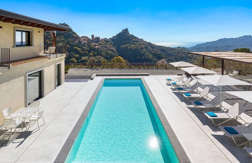 Savoca Villa | Exclusive villa with pool a few KM from Taormina