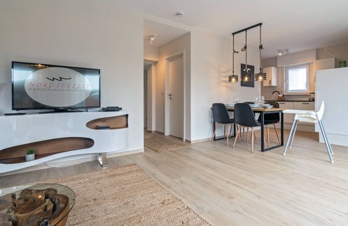 Norddeich House | Exclusiver, Strandnaher Nichtraucher-ferienbungalow für bis zu 4 Pers. TOP Lage
