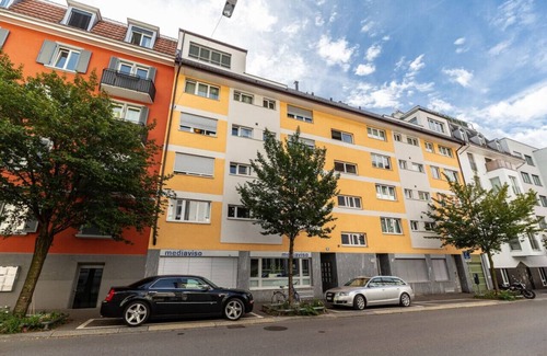 Seefeld Apartment | Executive 1BD flat/city center (Hösch 2)