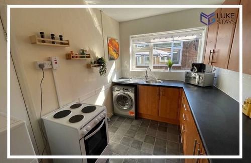 Carrville Condo | ◑Executive 2 Bed ◑Wifi ◑Yard ◑Nr Stadium ◑Durham