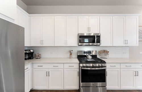 Northfield House | Executive 3BR DIA + Medical Hub Central Park