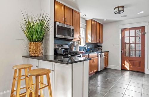 Arlington House | Executive 4bdr House minutes from D.C
