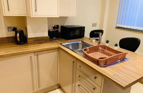 Sunderland Apartment | Executive Apartment a very short walk to the Sunderland metro and train station.