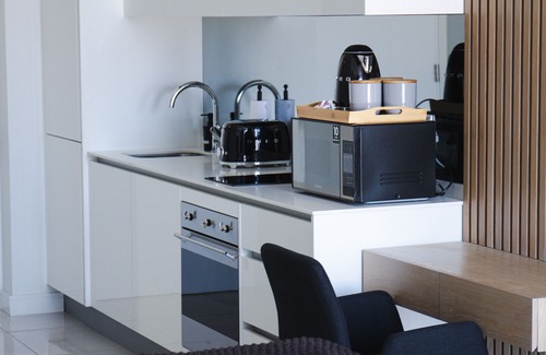 Greater Johannesburg Metropolitan Area Apartment | Executive apartment at Ellipse Waterfall