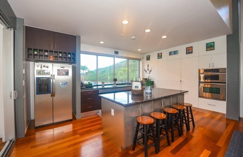 Hawaii Kai House | Executive Balinese Vacation Home in Hawaii Kai