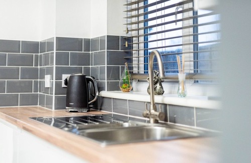 Renhold House | Executive Double Ensuite Room - Hosts 10 Guests
