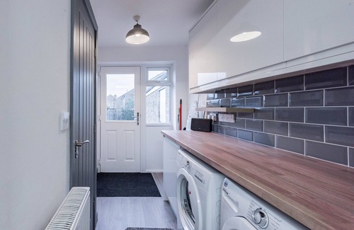 Renhold House | Executive Double Ensuite Room - Hosts 10 Guests