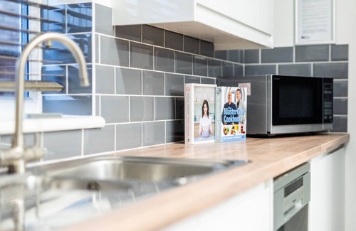 Renhold House | Executive Double Ensuite Room - Hosts 10 Guests