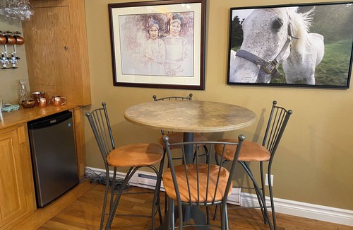 North River House | Executive Estate/ Hobby Ranch in North RivernAVAILABLE FOR CANADA GAMES