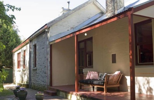 Talunga Bed & Breakfast | Executive getaway with spa