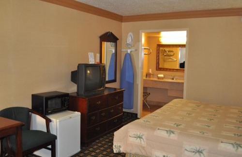 Springdale Hotel | Executive Inn and Suites Springdale