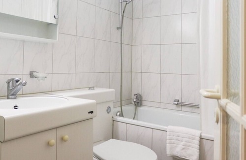 District 6 Apartment | Executive Studio - Crown 12