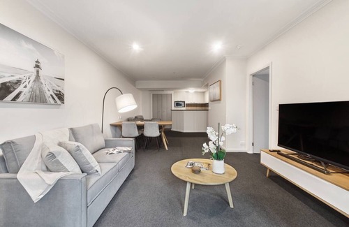 Chinatown Apartment | Executive Urban Living with Balcony and Heated Pool