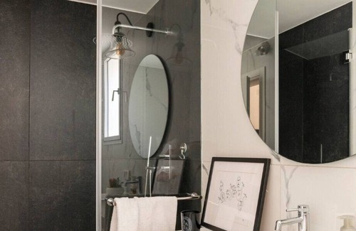 Herzliya Pituach Villa | Executive Villa & Garden in Herzliya by FeelHome