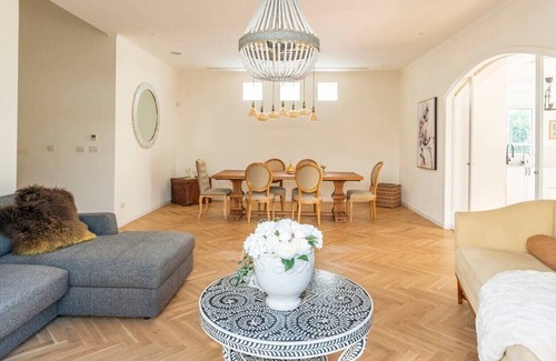 Herzliya Pituach Villa | Executive Villa & Garden in Herzliya by FeelHome