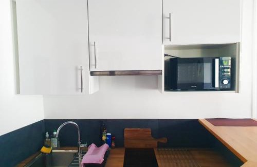 Saint-Germain-en-Laye Apartment | EXIGEHOME-Grand studio en centre ville - 300 m du RER A